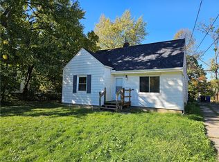 4276 E 162nd St, Cleveland, OH 44128