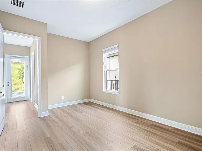 16031 Silver Brook Way — Photo 24
