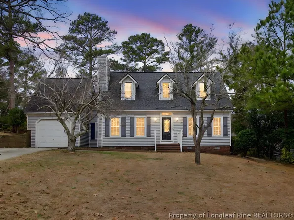 5587 Ashgrove Dr, Fayetteville, NC 28311