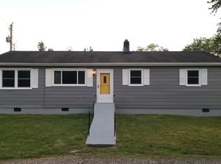 6055 Miles Rd, Powhatan, VA 23139