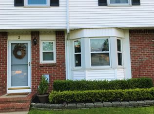 2 Begonia Ct, Sayreville, NJ