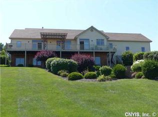 11 Bay View Ter, Geneva, NY 14456