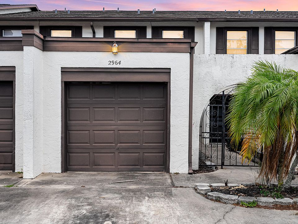 1st image of 2964 Finsterwald Dr