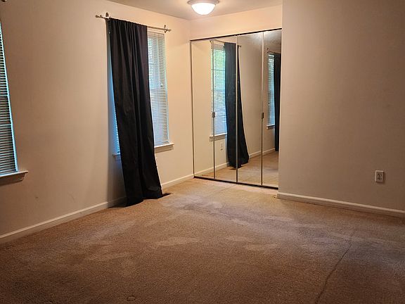 5th image of 6215 Beechfield Dr
