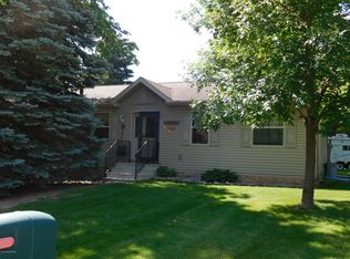 205 W Washington Ave, Elizabeth, MN 56533