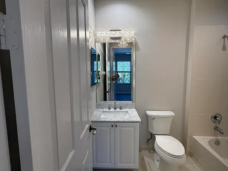 233 Evergrene Pkwy — Photo 24