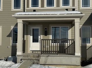 233 Yorkville Mnr SW, Calgary, AB T2X4J7