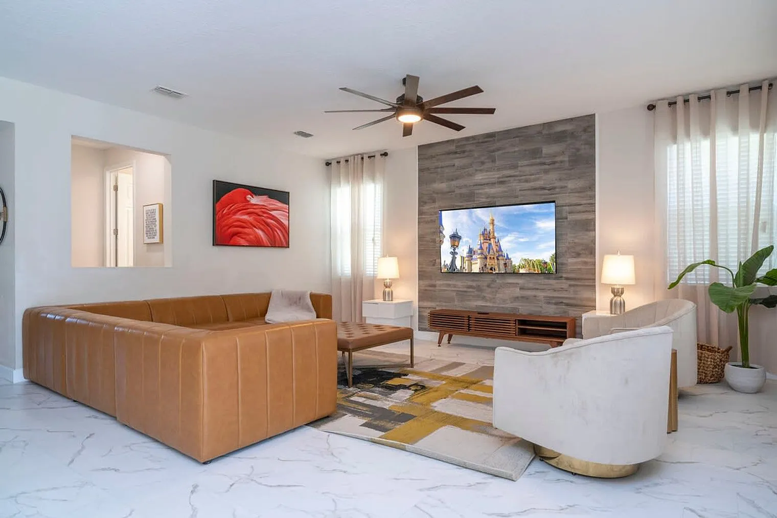 5 bed, 4.0 bath, 4337 sqft, $5,636 — Photo 4