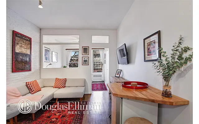 Sold by Douglas Elliman | media 7
