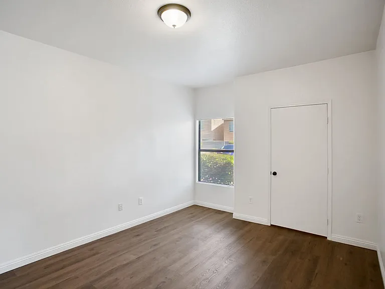 8250 N Grand Canyon Dr #1100 — Photo 15