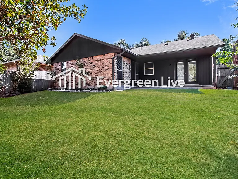 2837 Green Canyon Dr — Photo 18