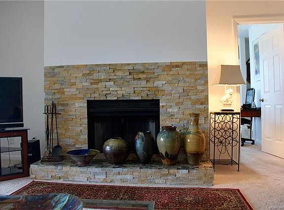 2nd image of 9041 J M Keynes Dr Unit 3