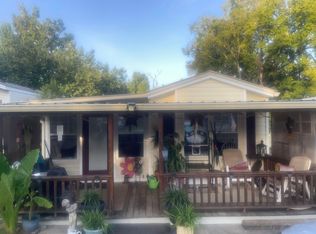 197 Whispering Pines Blvd, Georgetown, GA 39854