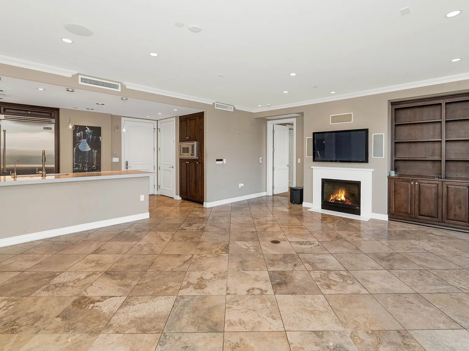 2 bed, 1439 sqft, $6,500 — Photo 3