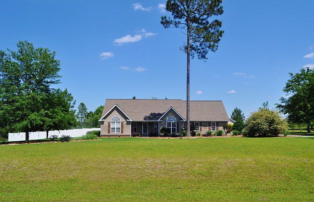 1st image of 214 Brentwood Dr