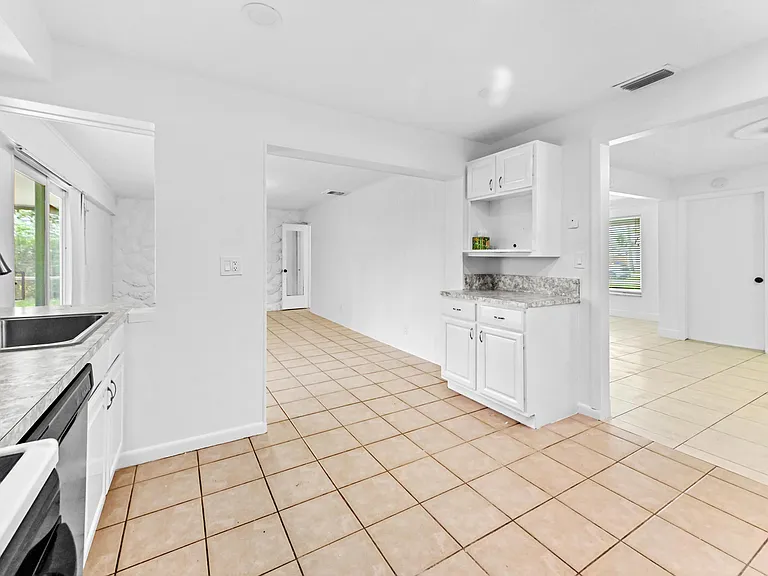 6575 NW 3rd St — Photo 10