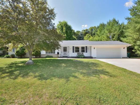 N113W20745 Edgewood DRIVE, Germantown, WI 53022