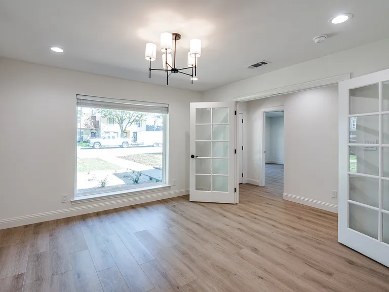 3772 Weeburn Dr — Photo 29