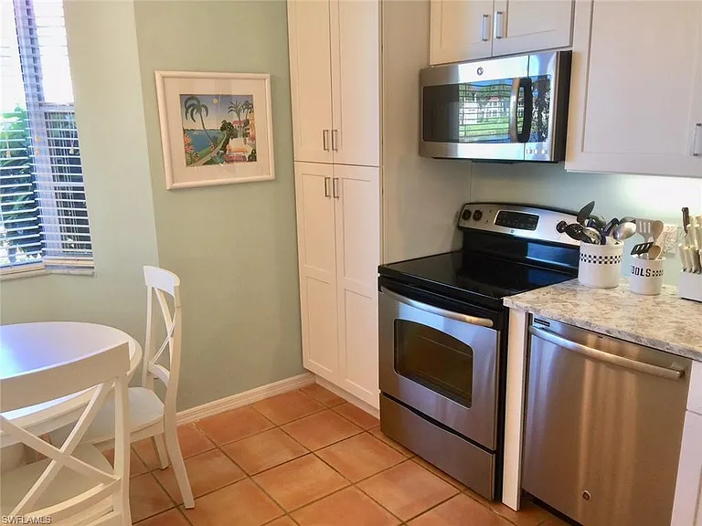 100 Lambiance Cir #1-101 — Photo 7