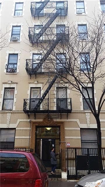 1st image of 522 W 152nd St