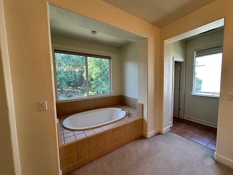 8054 Murcia Way — Photo 52