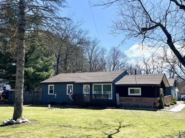 1402 Lasalle Ave, Niles, MI 49120