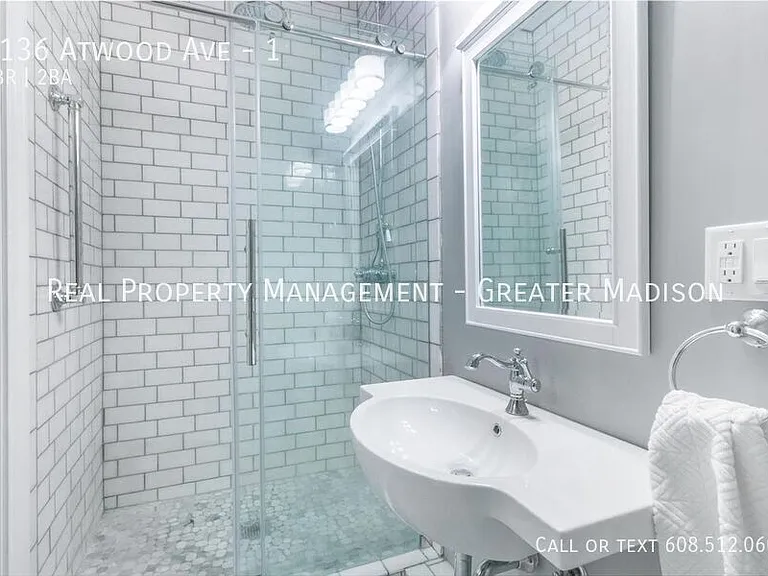2136 Atwood Ave #1 — Photo 25