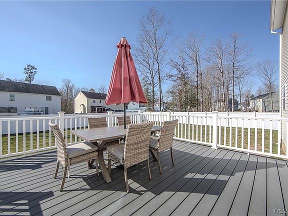 3rd image of 20919 Baileys Grove Dr