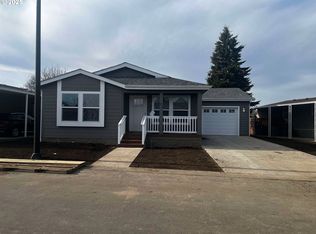 4155 NE Three Mile Ln UNIT 41, McMinnville, OR