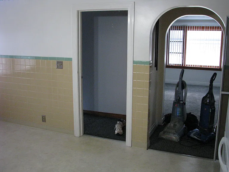 5330 Seneca St — Photo 20