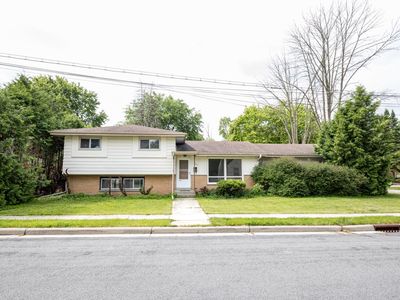 429 Church STREET, Hartford, WI, 53027