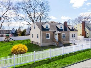 93 Givens Ave, Stamford, CT 06902