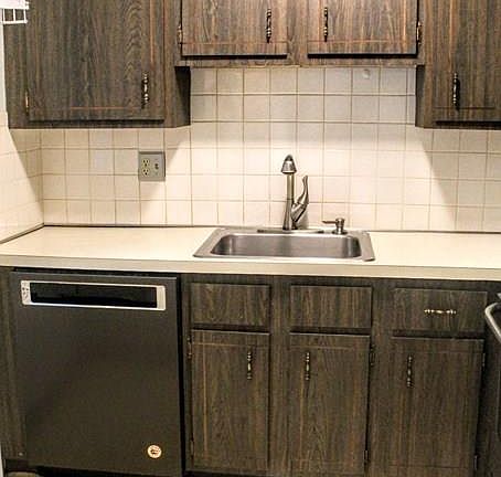 4th image of 599 Old West Central St APT C7