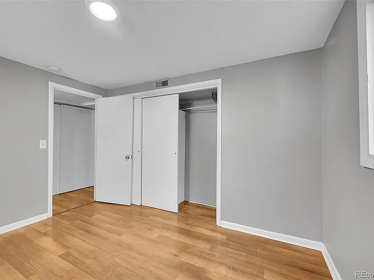 5635 Nebraska Way — Photo 26