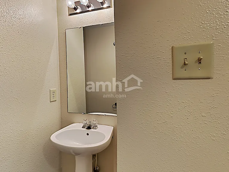 8629 Blooming Grove Dr — Photo 11