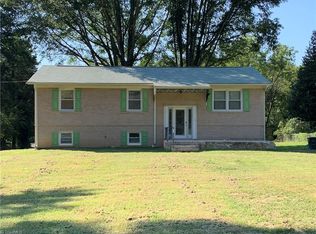 311 Anchor Dr, Greensboro, NC 27410