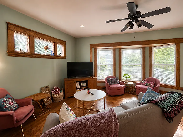260 Eastern Ave SE #1 — Photo 9