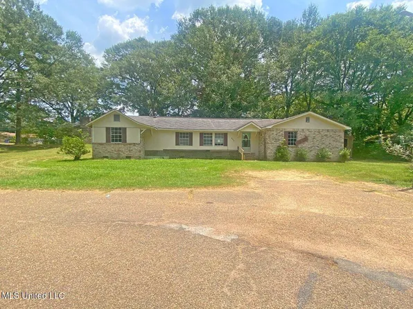 202 N Jadek Dr NE, Magee, MS 39111