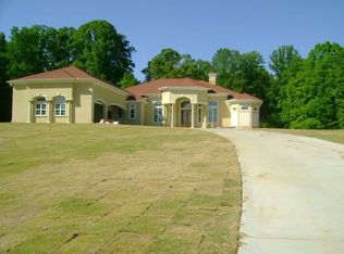 155 Ales Way, Fayetteville, GA 30214