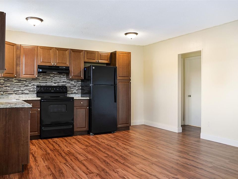 1st image of 5420 NE 22nd Ter APT 7