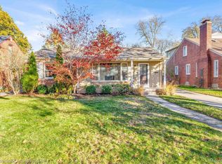1306 Edgewood Dr, Royal Oak, MI