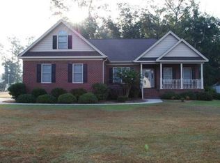 4340 Manchester Ln, Lumberton, NC 28360
