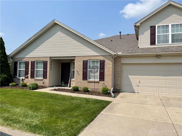 5047 Twin Lakes Cir, Clayton, OH 45315