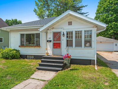 243 N Adams St, Oconto Falls, WI, 54154