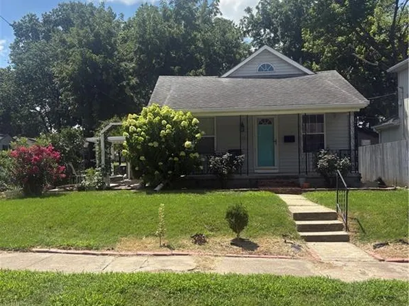 601 W 77th St, Kansas City, MO 64114