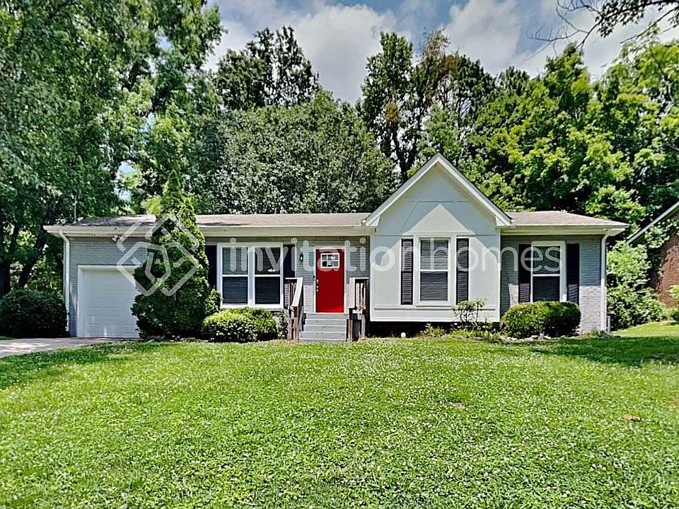 1st image of 691 Frankfort Dr