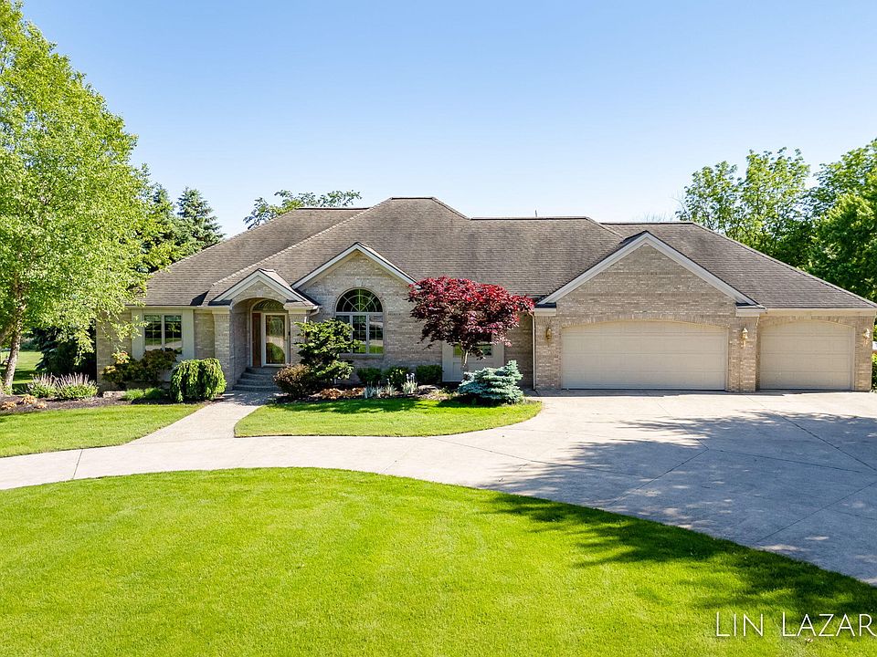 1st image of 358 White Stag Ct SW