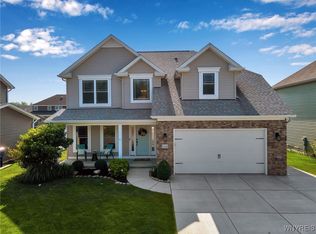 144 Boxelder Ln, Buffalo, NY 14228