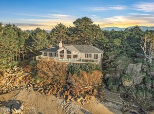 6215 Highway 101 N, Yachats, OR 97498