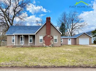 3566 East St, Hadley, MI 48440